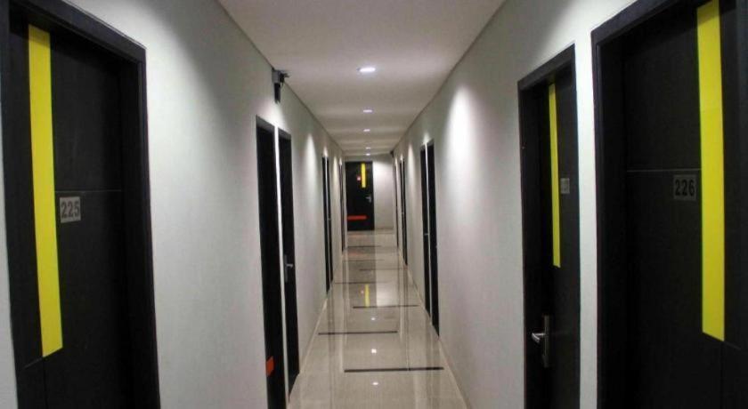 Hotel Sumi Simpang Lima 2*
