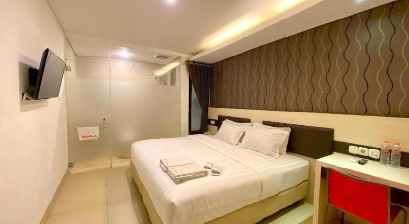 Hotel Sumi Simpang Lima Semarang